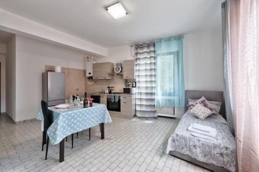 Venice Miramare Residence Mestre Luaran gambar
