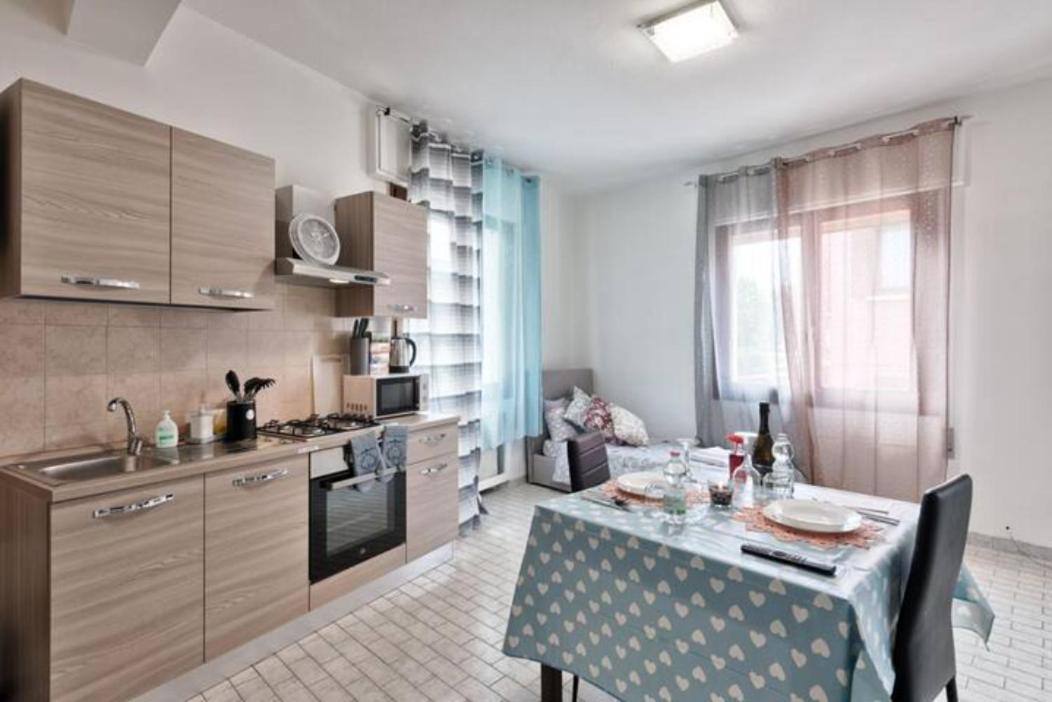 Venice Miramare Residence Mestre Luaran gambar