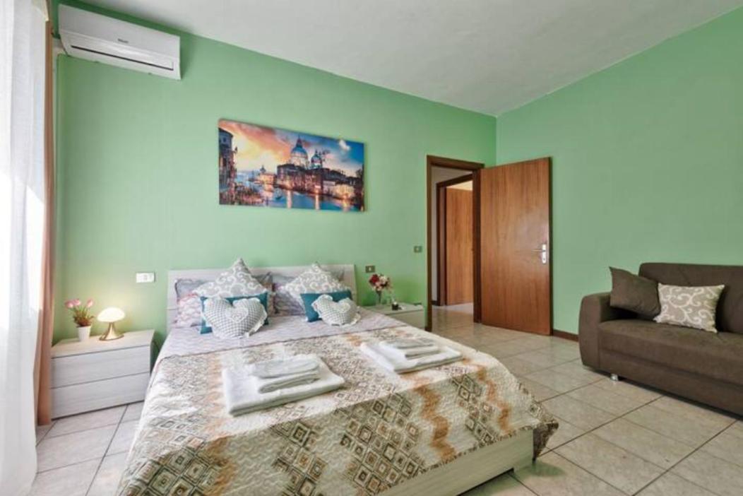 Venice Miramare Residence Mestre Luaran gambar