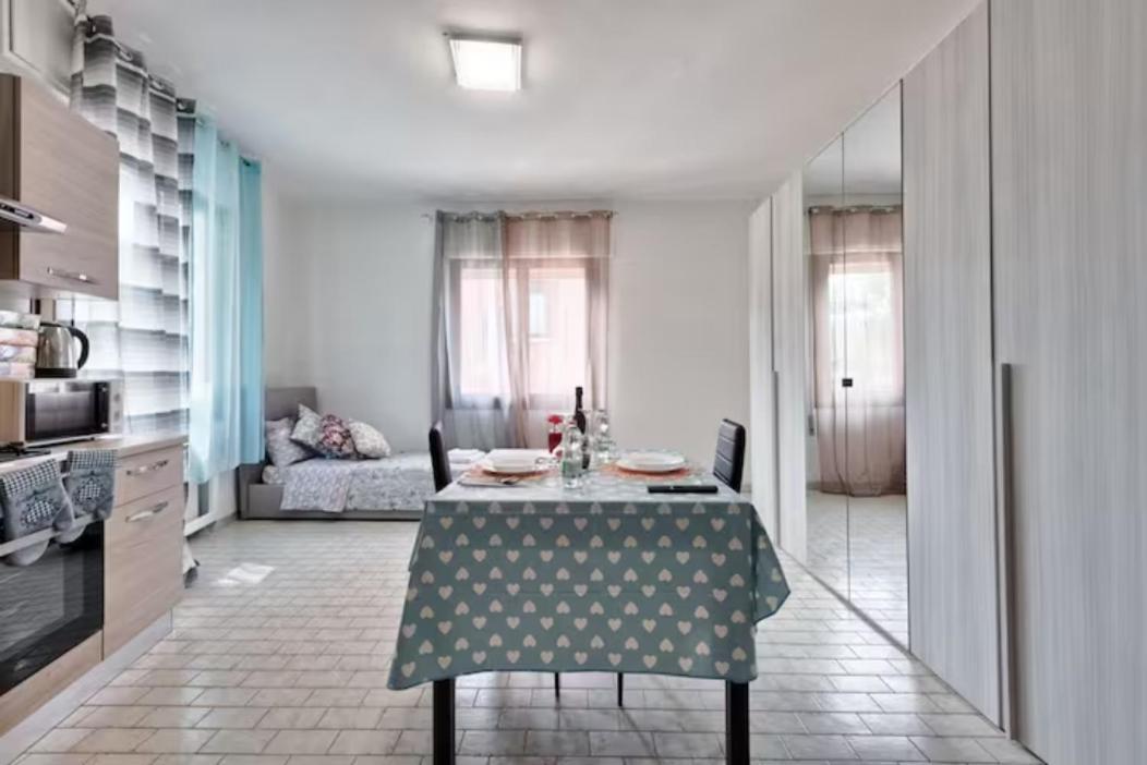 Venice Miramare Residence Mestre Luaran gambar